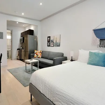 Apartment The Yorkville Vibe 8679 *