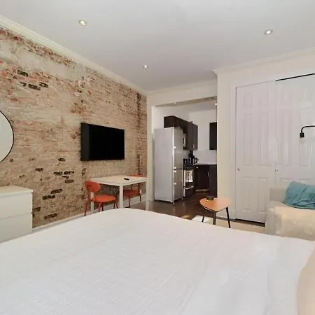 The Max Vibe 8731 Apartment