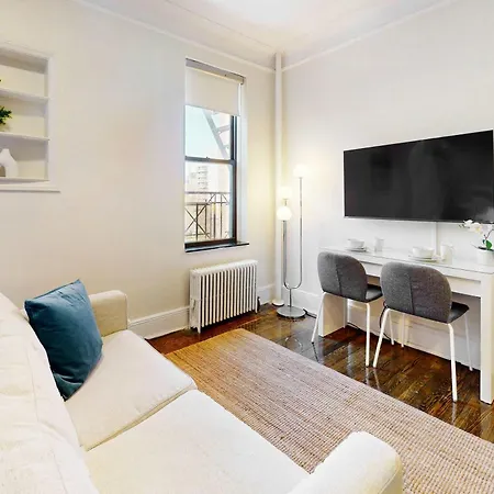 The Alphabet Haus Vibe 8768 Apartment