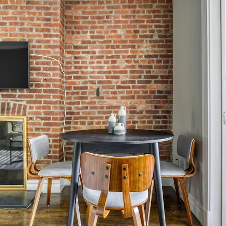 Apartment East Village 2br W Wd Nr Restaurants Nyc-954 *