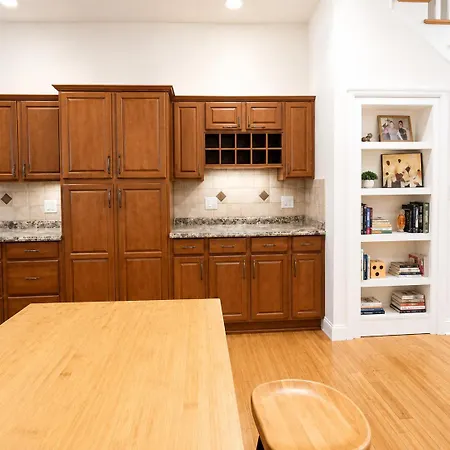 The Heights Haven, Spacious 6 Bedrooms Townhouse With Patio New York