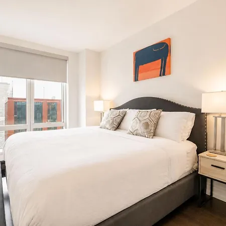 Apartment Luxury With Gym & Pool New York