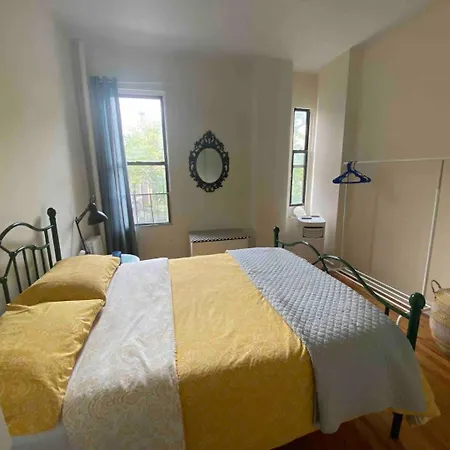 Cozy 2 Bedroom In Manhattan Apartment New York