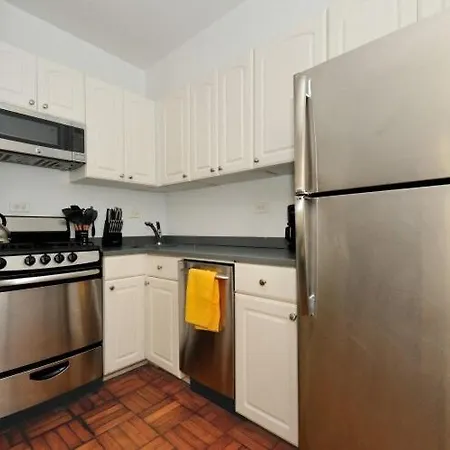 The Sutton Iii Vibe 8655 Apartment *