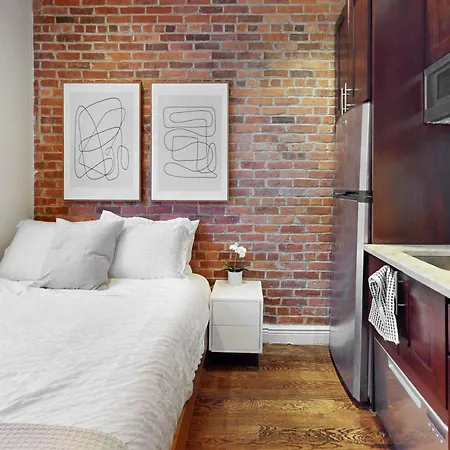 The Hudson Iii Vibe 8812 Apartment