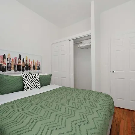 The Arthur Iii Vibe 8675 Apartment New York