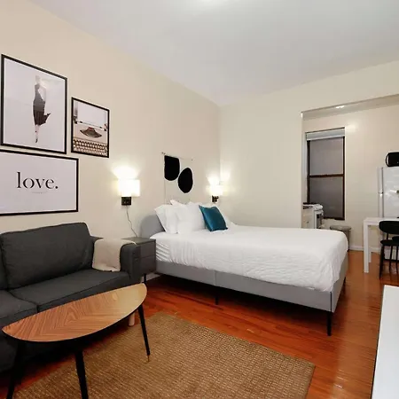 The Clinton Iv Vibe 8733 New York