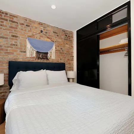 The Ideal Vibe 8556 Apartment *