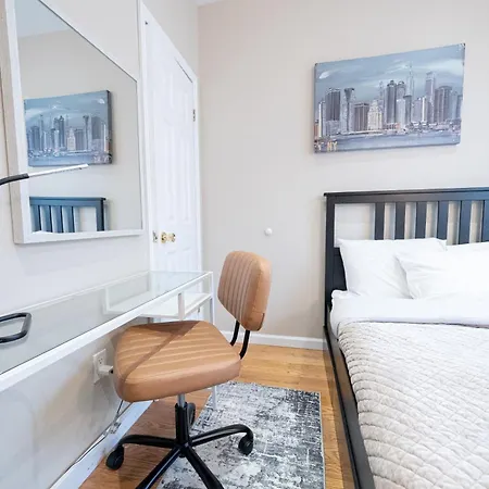 Apartment Comfy 2 Bedroom On Park West