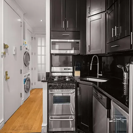 Stylish 2-bedroom In East Village New York