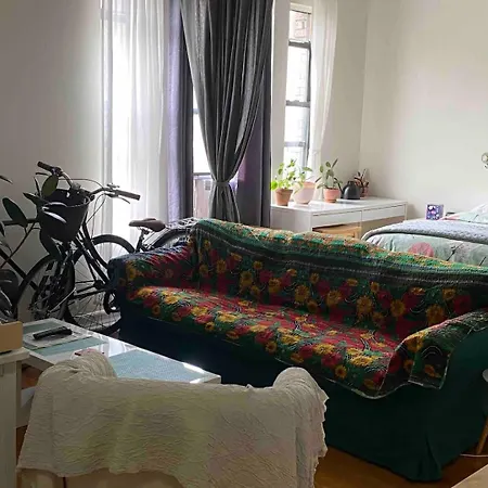 Cozy 2 Bedroom In Manhattan New York