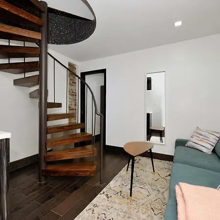 The Ideal X Vibe 8670 Apartment