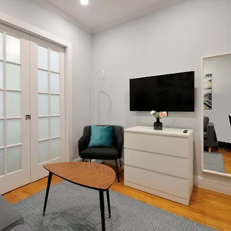 The Jayden Vibe 8684 Apartment *