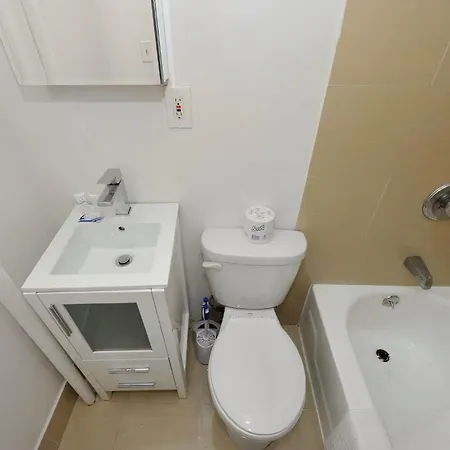 The Arthur Iii Vibe 8675 Apartment
