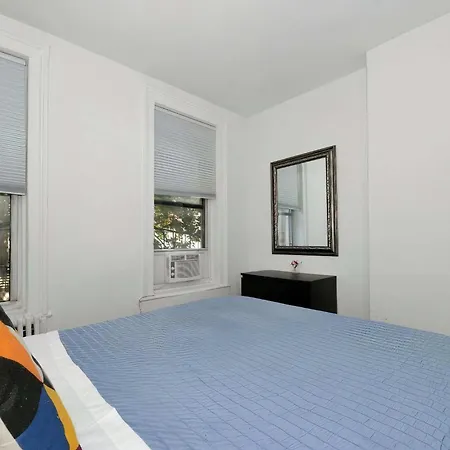 The Arthur V Vibe 8678 Apartment *