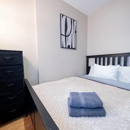 Comfy 2 Bedroom On Park West Apartment New York