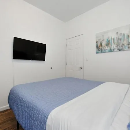 The Arthur Ii Vibe 8667 Apartment