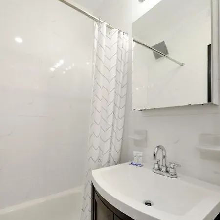 The Lenox Ii Vibe 8658 Apartment *