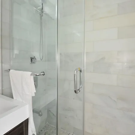 The Grand Vi Vibe 8609 Apartment New York