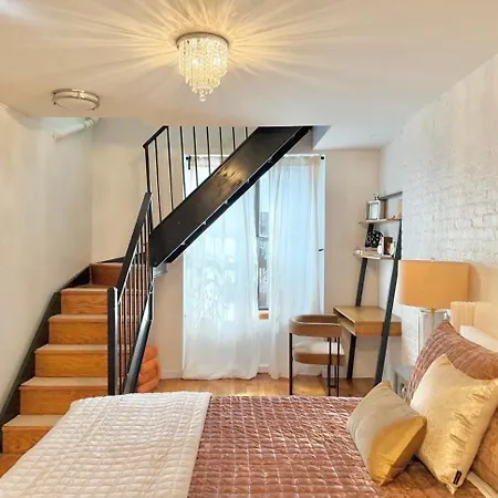 Gorgeous 2 Bedroom 2 Baths Nyc Oasis