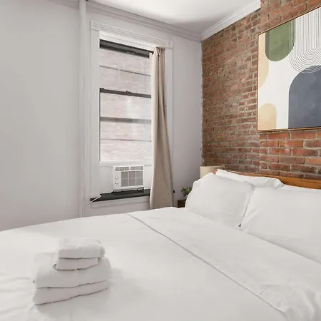 Stylish 2-bedroom In East Village Apartment New York