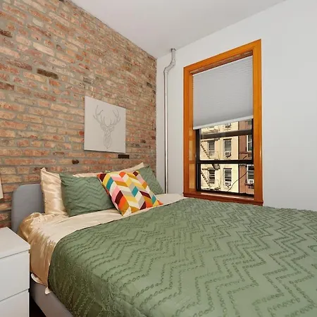 The Ideal Xi Vibe 8671 Apartment New York