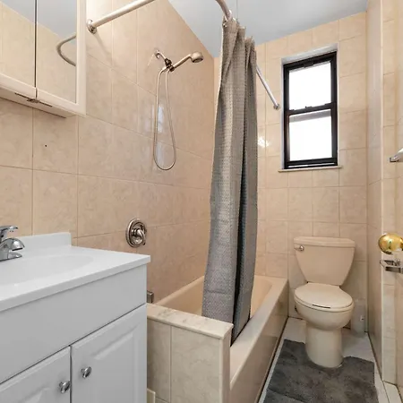 Fully Furnished 1br In Sunnyside - Near Subway Apartment *