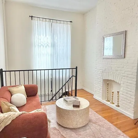 Apartment Gorgeous 2 Bedroom 2 Baths Nyc Oasis