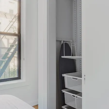 Blueground Soho Washer Nr Washington Sq Park Nyc-1589