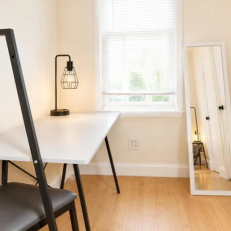 The Heights Haven, Spacious 6 Bedrooms Townhouse With Patio * New York