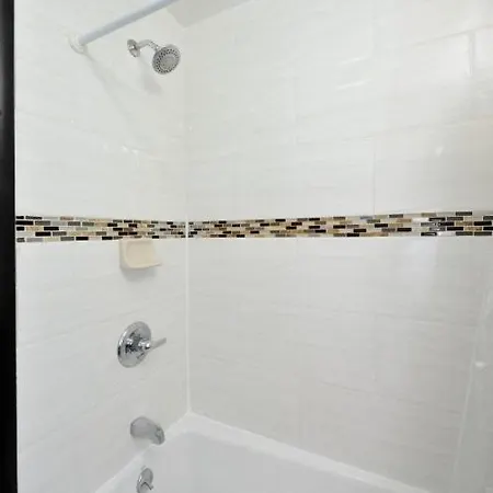 The Ideal Vi Vibe 8571 Apartment *