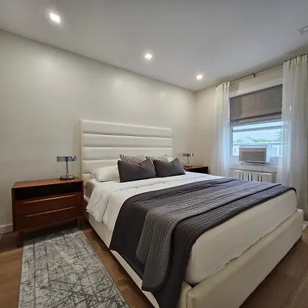 Apartment Spacious 2-bedroom Near Subway - Easy Manhattan Access *