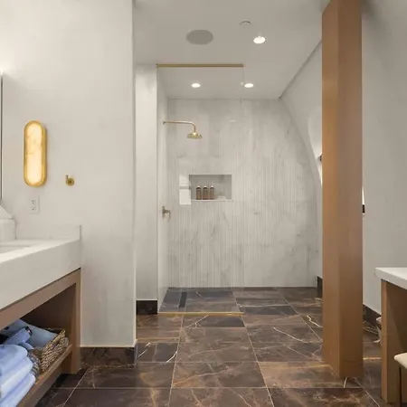 Apartment Midtown Penthouse With Empire State Views In Nyc *