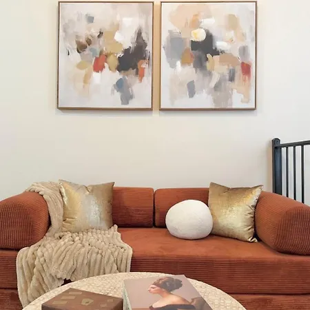 Gorgeous 2 Bedroom 2 Baths Nyc Oasis Apartment *