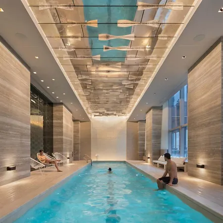 Luxury With Gym & Pool *