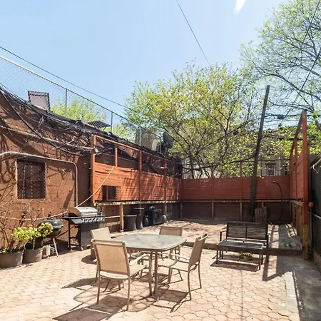 The Boca Abode - 2br 2bth W Jacuzzi Tub & Private Backyard * New York