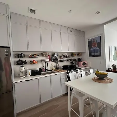 Apartment 1br Flatbush Gym, Sauna, Rooftop Monthly New York