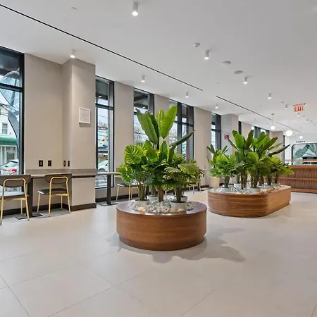 Landing Modern 2Bd Rooftop Lounge Gym *