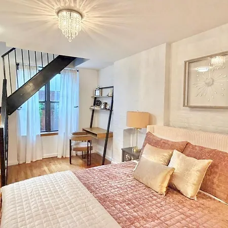 Gorgeous 2 Bedroom 2 Baths Nyc Oasis Apartment
