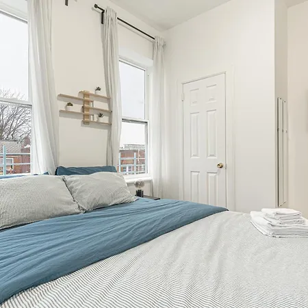 Apartment Modern 2br Retreat With Washer & Dryer - Near Subway & Lga *