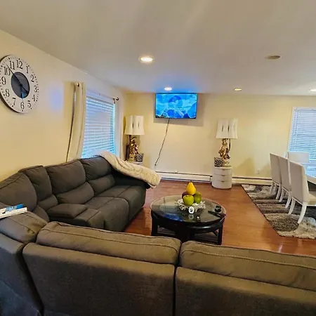 Apartment Casseus J Legacy