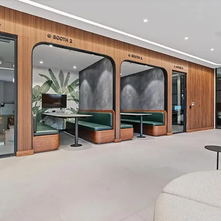 Landing Modern 2Bd Rooftop Lounge Gym *
