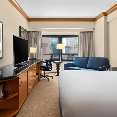 Hilton Midtown 4*