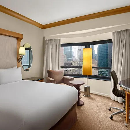 Hilton Midtown 4*