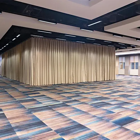 Hilton Midtown New York