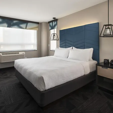 Sheraton Brooklyn Hotel 4*
