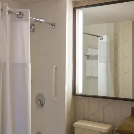 Courtyard By Marriott Manhattan/ Fifth Avenue
