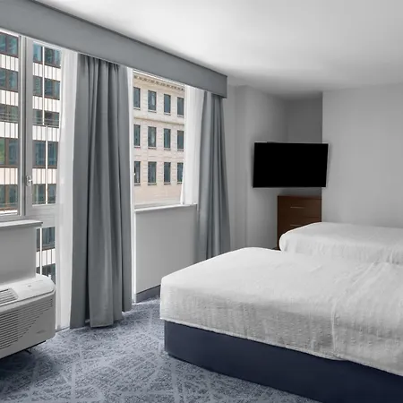 Hampton Manhattan Grand New York