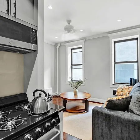 Modern 3br In Gramercy -near Union Sq