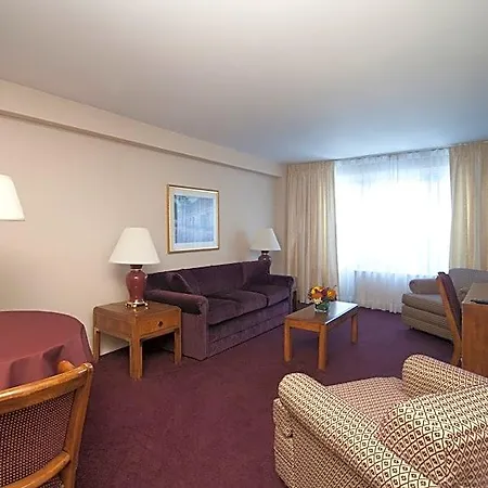 Murray Hill East - Extended Apartment *